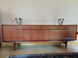 Salle à manger vintage style Scandinave en Teck. SIMAT 1960