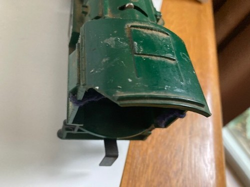 LIONEL 027 Scale 8302 GREEN LOCOMOTIVE Untested. - Picture 10 of 12