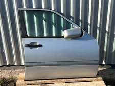 TÜR MERCEDES VORNE RECHTS BENZ C KLASSE W202 TÜR MERCEDES VORNE RECHTS BENZ C KLASSE W202