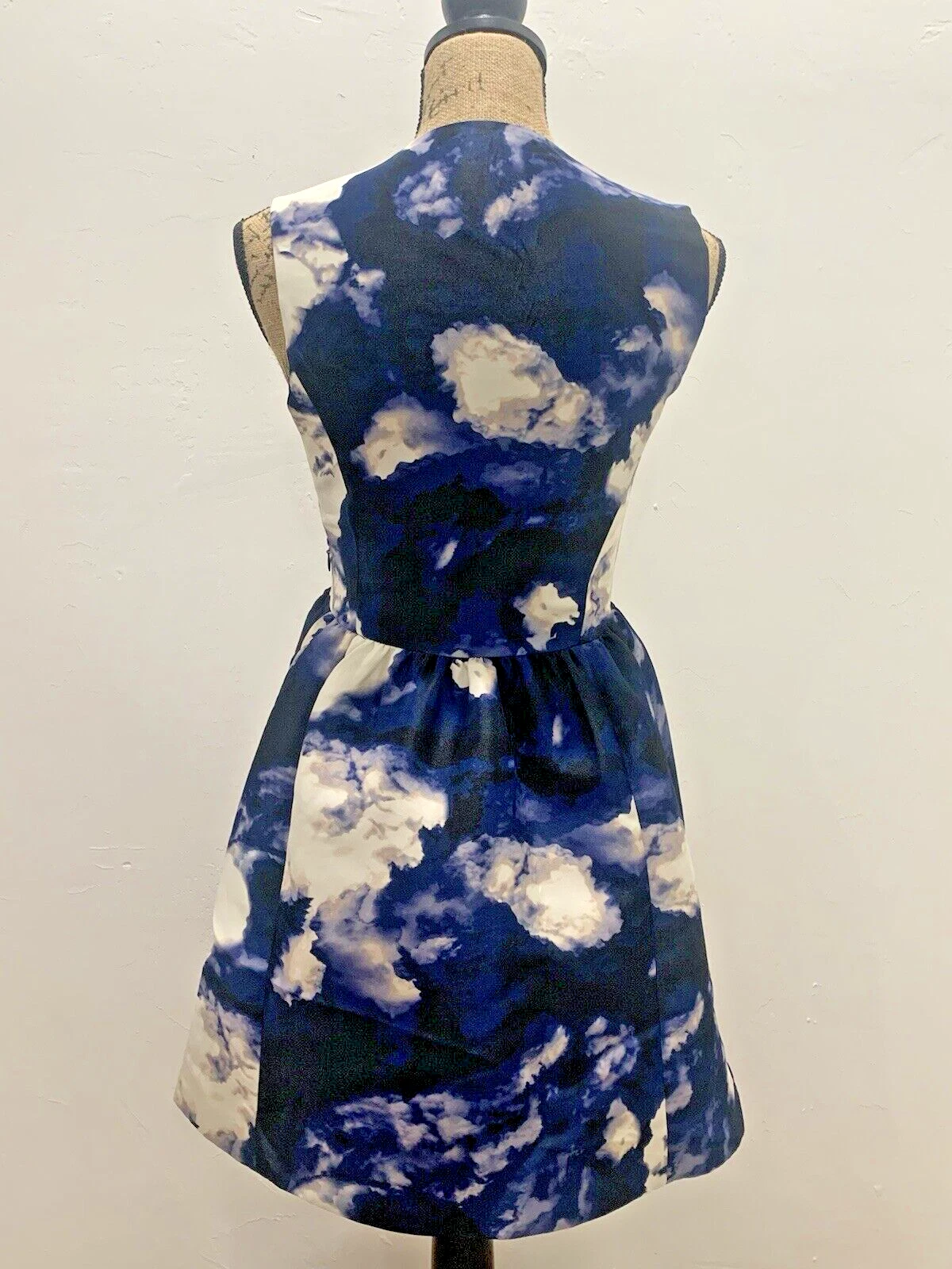 Abito Kate Spade New York blu crepuscolo Joss stampa nuvola gonna a campana zip anteriore taglia 2