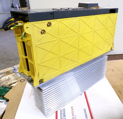 FANUC A06B-6079-H106 Ser. MÓDULO AMPLIFICADOR SERVO G Usado Corte / M9 - Imagen 6 de 9