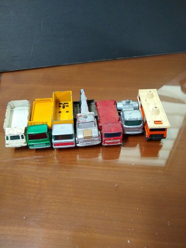 Vintage Lesney Cars and Trucks, Huge lot of 25 Vehicles. Superfast, Rolamatics - Picture 3 of 12