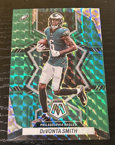 2022 Panini Mosaic DeVonta Smith Green Prizm