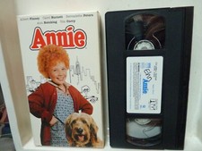 Annie (vhs, 1994) Carol Burnett, Bernadette Peters