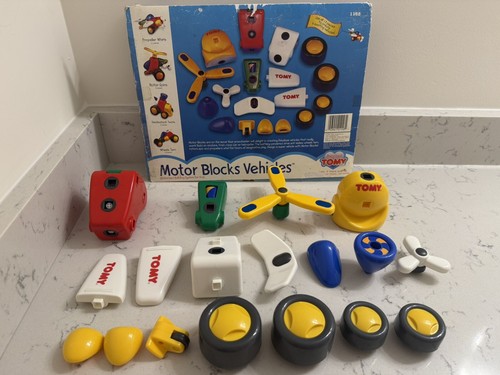 TOMY Preschool Motor Blocks Vehicles, Train, Plane, Race Car, Helicopter 18 Pcs - Picture 1 of 17