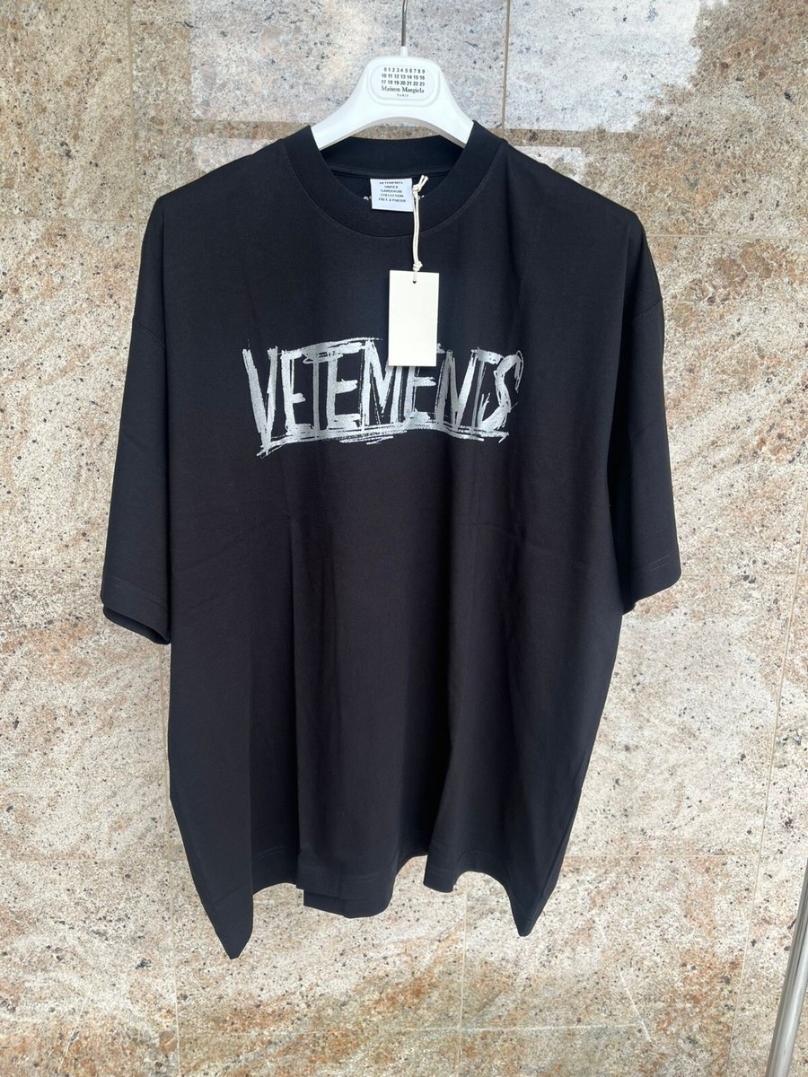 新品 VETEMENTS 半袖 tシャツ M Vetements , World Tour Logo T-Shirt SS in Black BNWT M | eBay