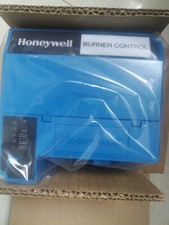 NEW HONEYWELL EC7890A1011 BURNER CONTROL EC7890A1011