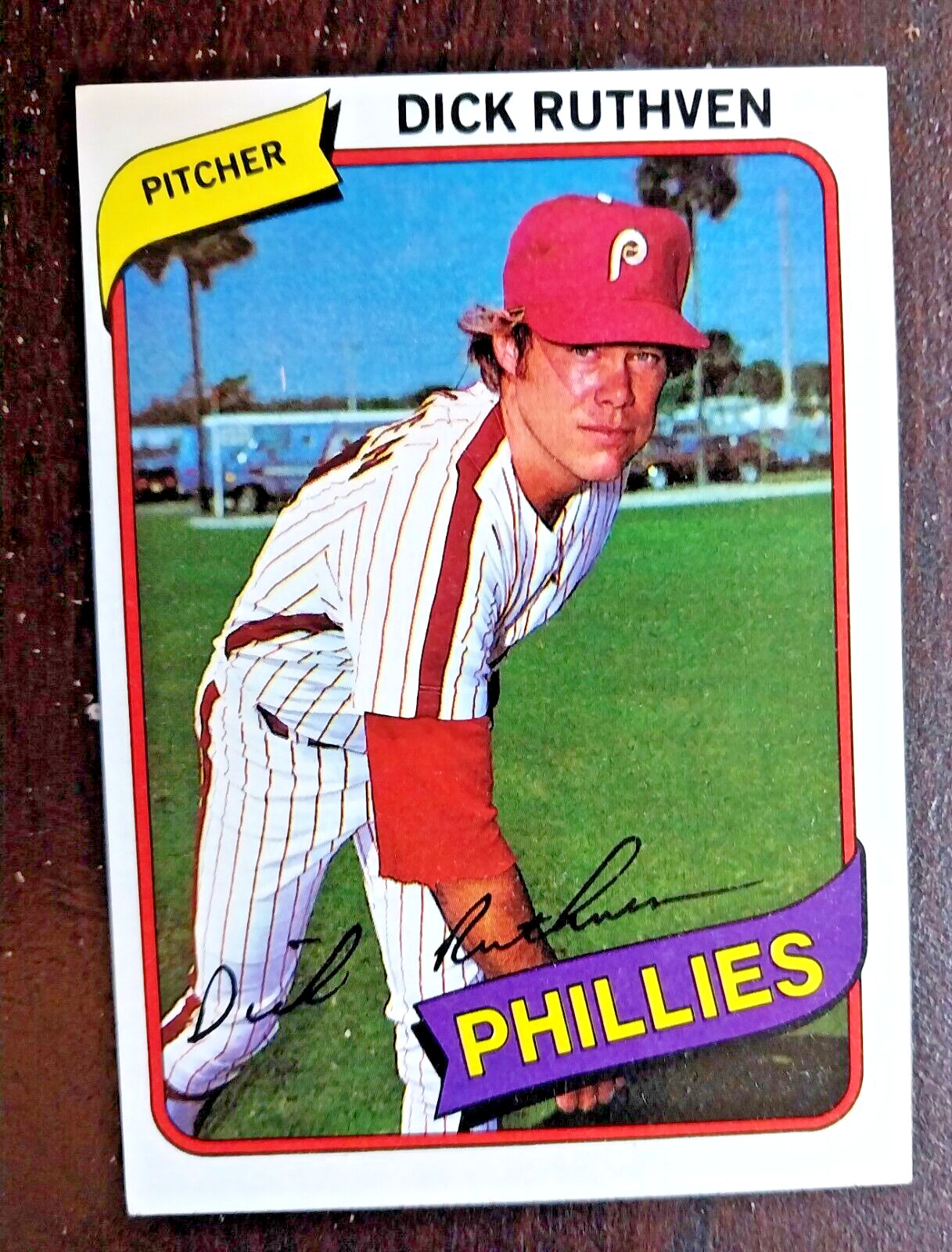 1980 Topps  #136   Dick Ruthven   Pitcher   Philadelphia Phillies  FREE shipping