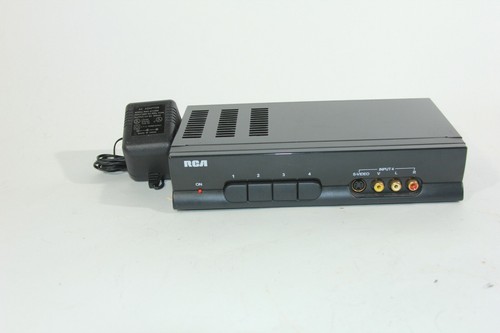 RCA Video Source Selector w RF Modulator, S Video AV Switcher #CRF940 Tested - Picture 1 of 9