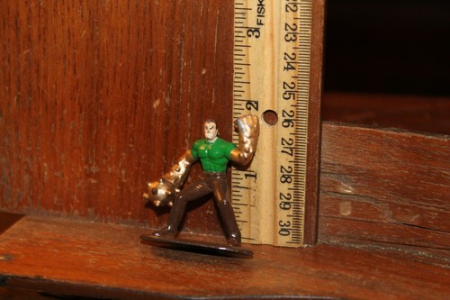 Mini Batman Diecast Action Figure Sandman - Picture 2 of 3