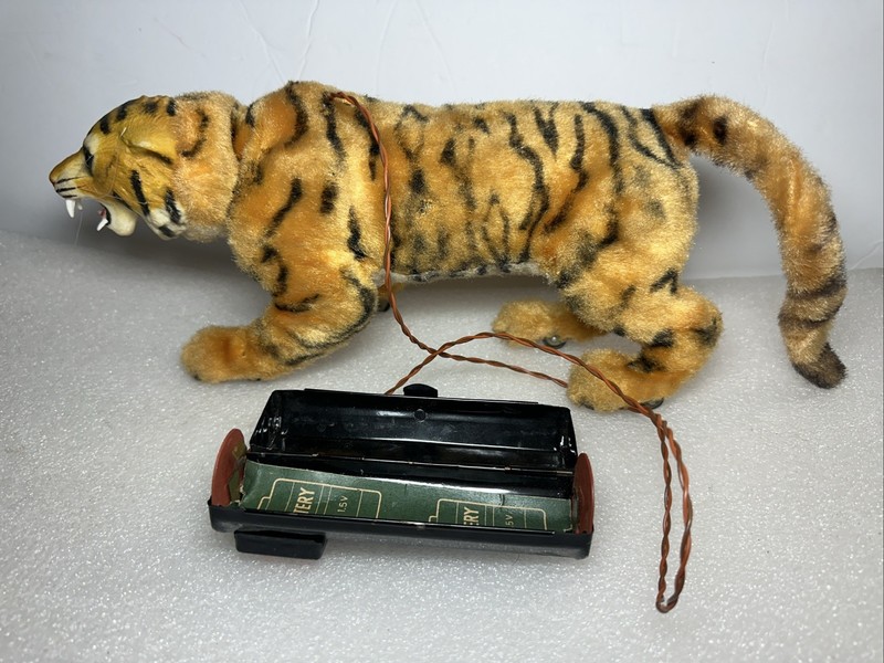 Vintage 1960s MARX  Remote Controlled RC Battery Operated Bengal Tiger Toy