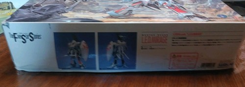 Wave Five Star Stories 1/100 Red Mirage Fs65 Plastikmodell Open Box / komplett  - Bild 2 von 12