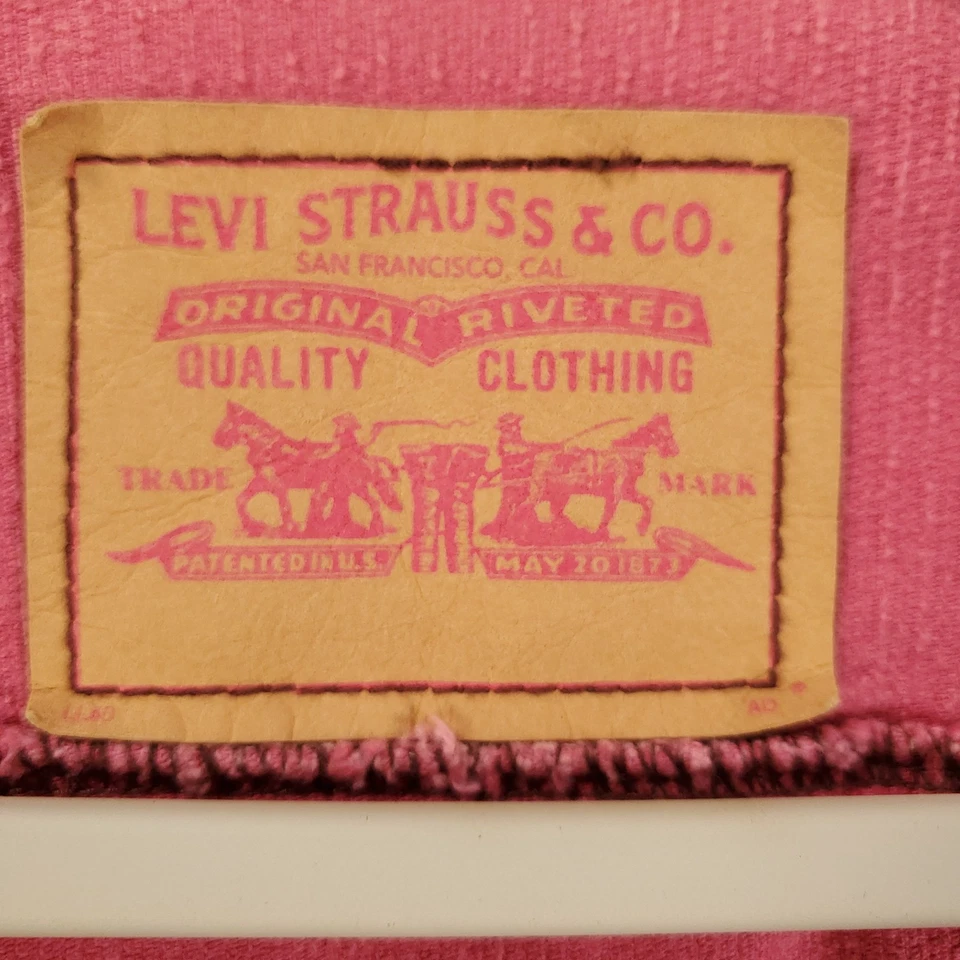 Chaqueta de Camionero Levis Recortada de Pana para Mujer Mediana Rosa Roja Botón De Colección Foto 2 de 4