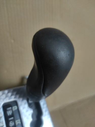 MERCEDES SLK320 R170 2003 GEAR SELECTOR LEVER A2105451632 - Picture 3 of 8