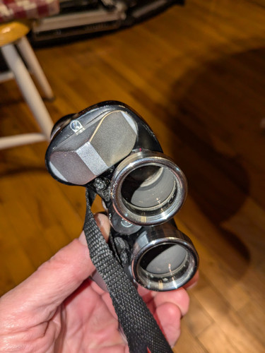 Vintage Bushnell 6x25 Field 11.0° Broadfield Binoculars w/ Carry Case Compact - Picture 4 of 19