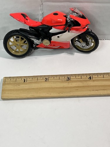 Adventure Force Maisto DUCATI 1199 SUPERLEGGERA Motorcycle MAISTO 1:18 Model JJ - Picture 3 of 3