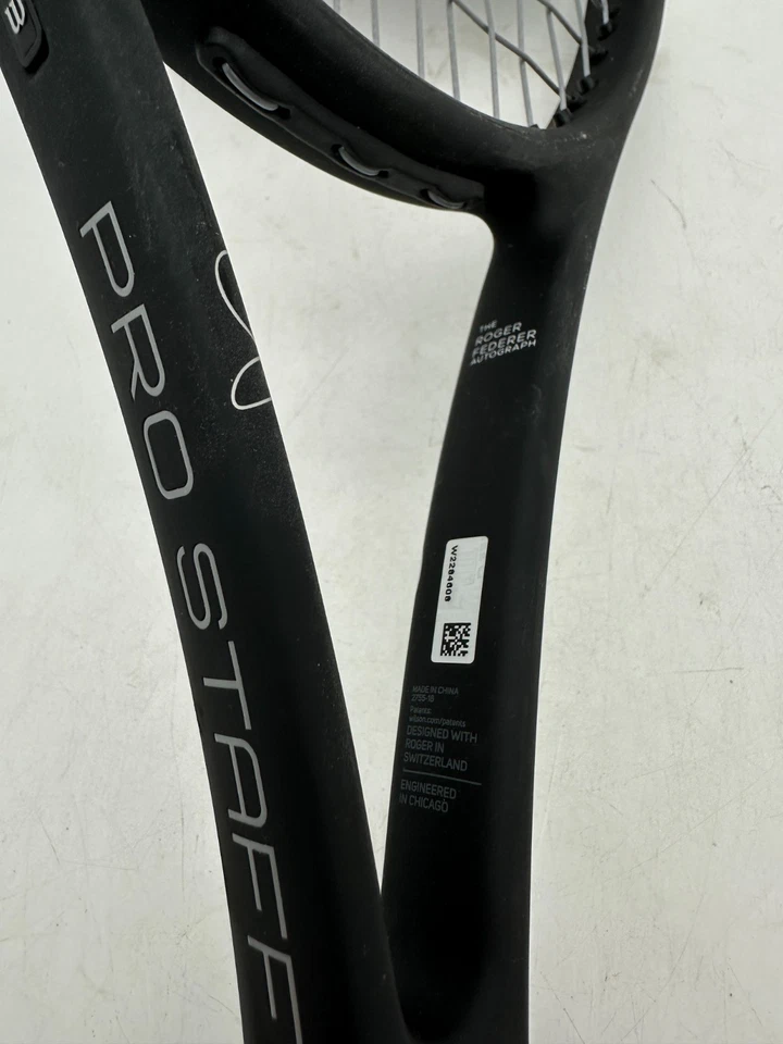 Nueva raqueta de tenis Wilson Pro Staff RF97 autógrafo Roger Federer Grip 4 1/4 Foto 3 de 4