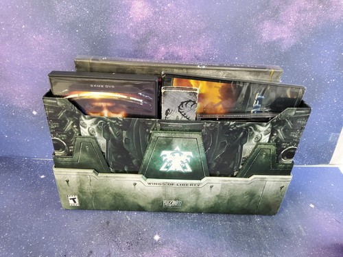 Blizzard StarCraft II 2 Wings Of Liberty Edizione da Collezione PC Inserti Sigillati - Foto 3 di 7