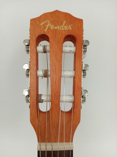 Fender ESC80 Classical Acoustic Guitar Natural Finish Nylon Strings - Preowned - Picture 3 of 10