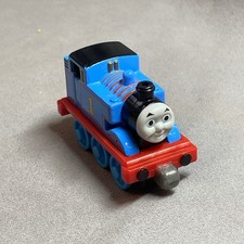 Thomas Friends Thomas Tank Engine 2012 Take-N-Play Die-Cast Metal Mattel R8847