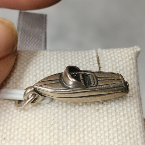 Dije James Avery lancha rápida 3D plata de ley P7498 - Imagen 2 de 3
