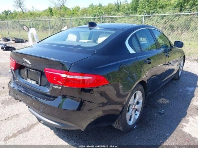 Conjunto de filtro de aire usado se adapta a: Jaguar Xe 2018 5,0 L grado A Foto 4 de 4