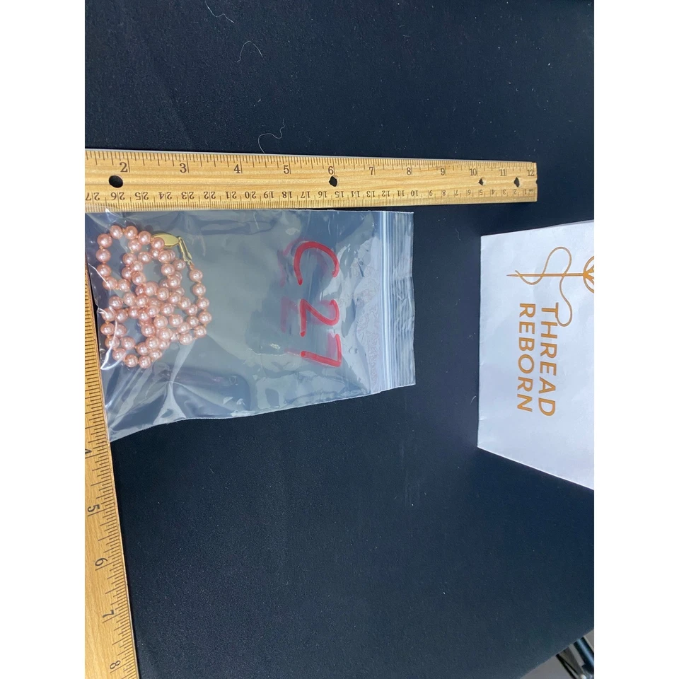 Collar de perlas rosadas broche tono dorado clásico elegante joyería Foto 2 de 3