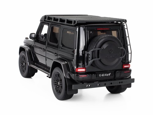 Mercedes Benz Clase G G63 AMG V8 Biturbo 4X4 2022 Negro Met 180054 Escala I 1/18 - Imagen 5 de 10
