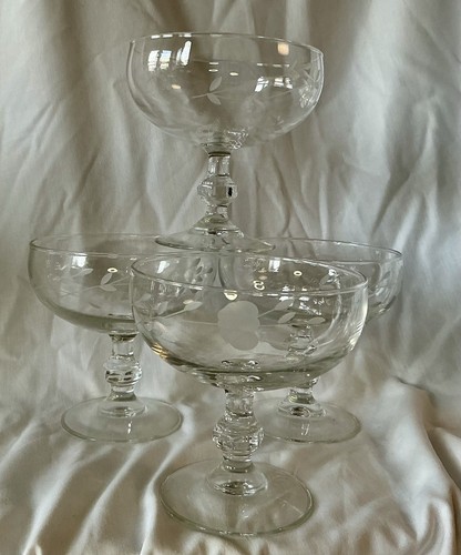 Princess House Heritage Crystal Set Of 4 Footed Dessert Glasses Etched - Picture 2 of 3