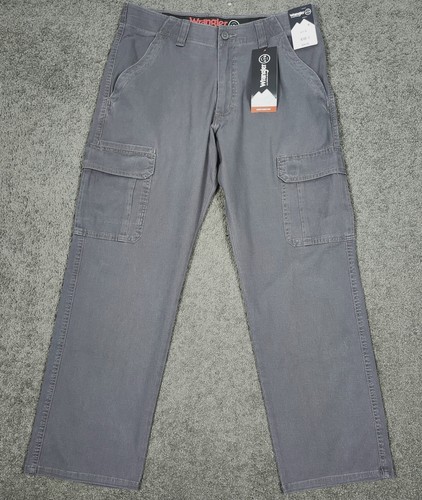 Men's Cargo Pants 32x30 Wrangler Straight ATG Aspen Gray Outdoor Flat Front