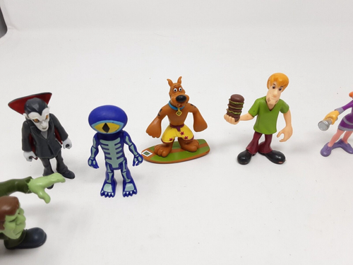 11 Hanna Barbera Scooby Doo Action Figures 6.5cms - Picture 6 of 7