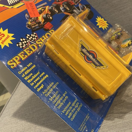 Micro Machines 1990 Speed Shop Yellow Tool Box Pit Kit - Picture 11 of 12