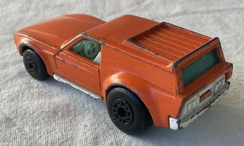 Collectable vintage Matchbox Superfast “No.34 Vantastic” diecast car 1975 Lesney - Picture 4 of 8