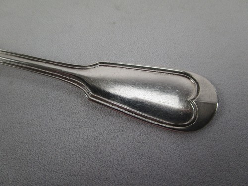 Christofle Paris - Speiselöffel (20cm) / Modell: 'Chinon' - gemarkt & gepunzt - Bild 10 von 16