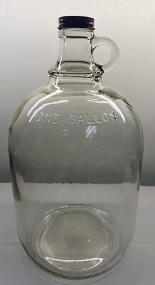 Vintage A & W Root Beer One Gallon Glass Jug w/ Hard To Find Metal Logo Cap