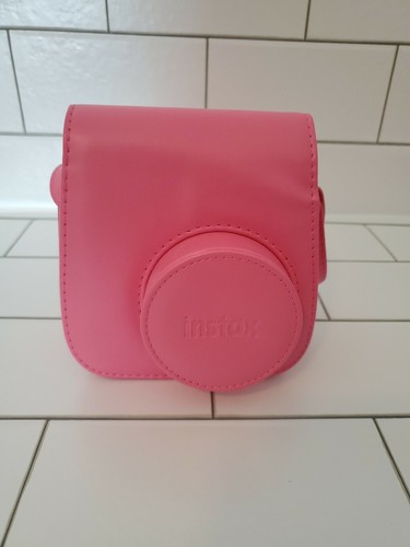 FLAMINGO Pink Fujifilm Camera Travel Carrier Case for Instax Mini 8 or 9  - Picture 1 of 6