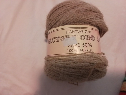 Factory Odd Lots, leichtes Garn, hellbraun, Acryl, 3,5 oz, weich - Bild 6 von 6