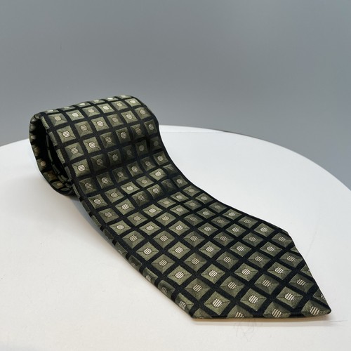 VINTAGE J. FERRAR 100% Silk Tie Men's Green Dot/Geometric Necktie - Picture 2 of 4