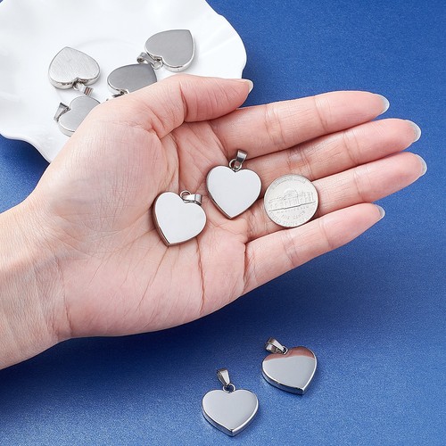 10pz 304 Ciondoli Cuore Acciaio Inox Pendenti Lisci San Valentino 23x4mm - Foto 11 di 24