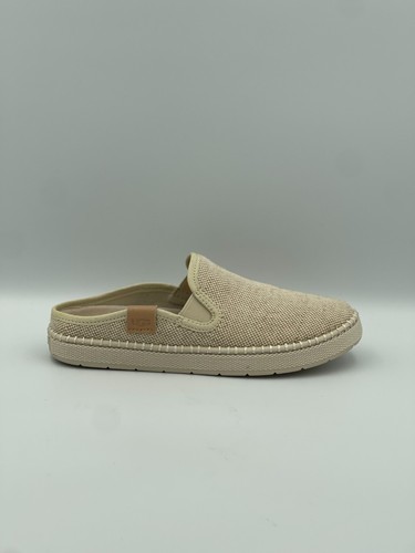 UGG WOMEN DELU - 1125093 NATURAL **FINAL SALE ITEM** - Picture 2 of 5
