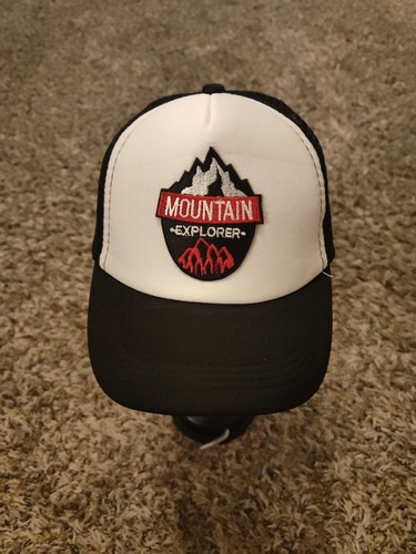 Mountain Explorer Truckermütze Kleinkind Jungen schwarz weiß Druckknopflasche Kappe verstellbar - Bild 1 von 6