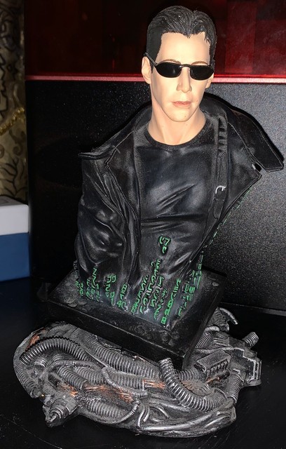 The Matrix Gentle Giant Bust Statue Keanu Reeves Neo | eBay