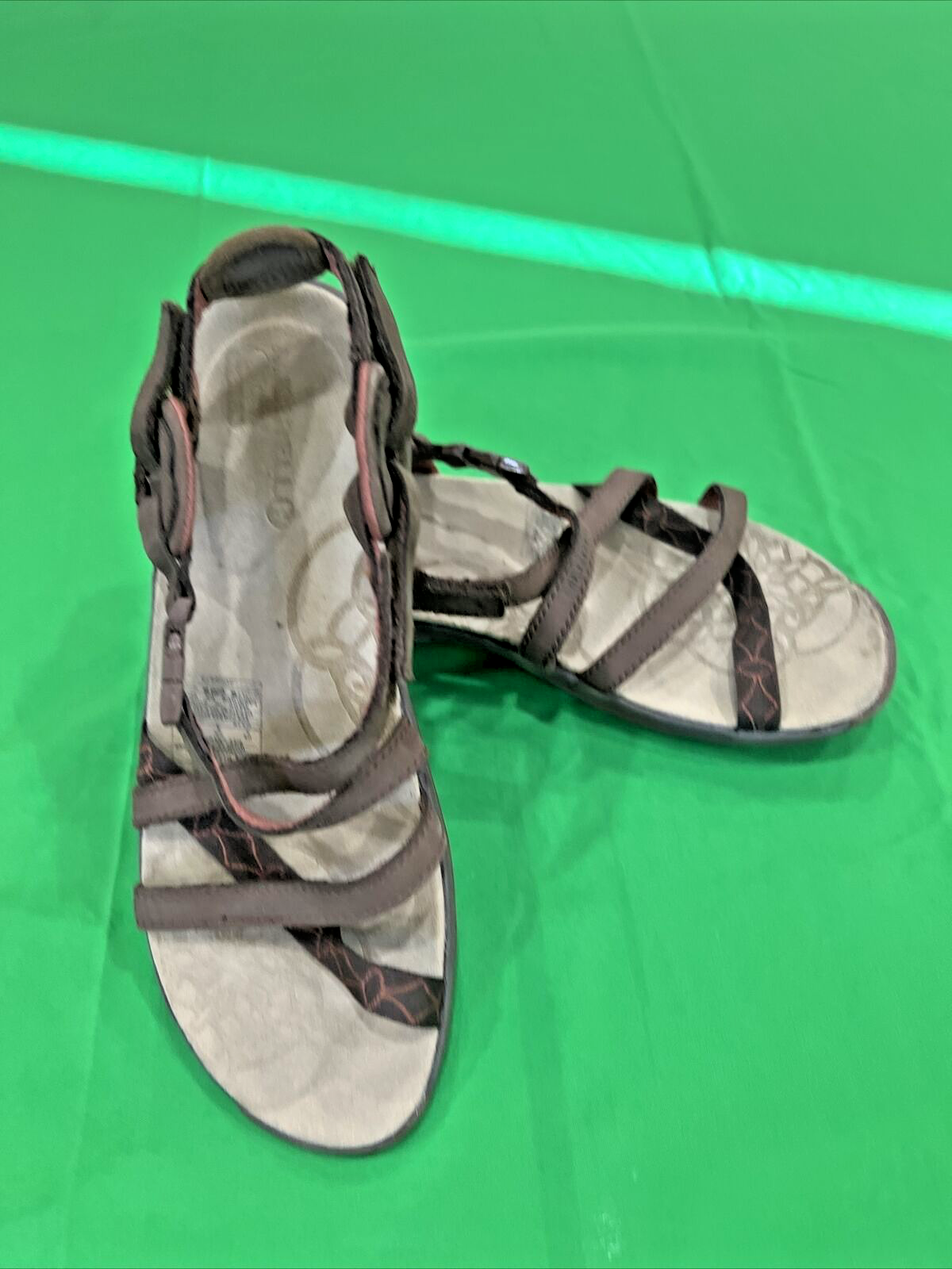 Sandali da donna marroni Merrell Dark Earth Performance cinturino posteriore taglia 5