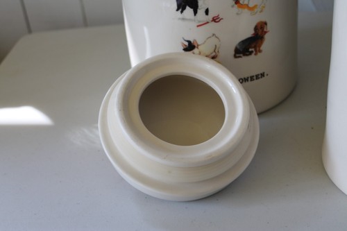 LRG RAE DUNN HAPPY HOWLOWEEN Halloween Dogs Costumes Treat Jar Canister - Picture 10 of 11