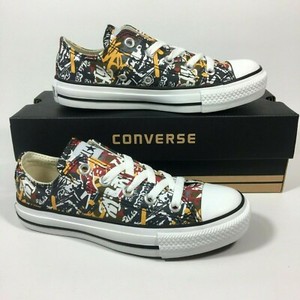 converse sneakers nyc