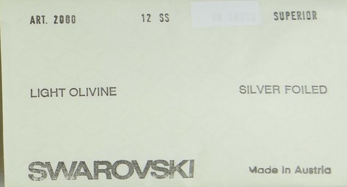 2000 SS12 LO : 80 strass Swarovski fond plat SS12 (3,1mm) LIGHT OLIVINE - Imagen 2 de 4