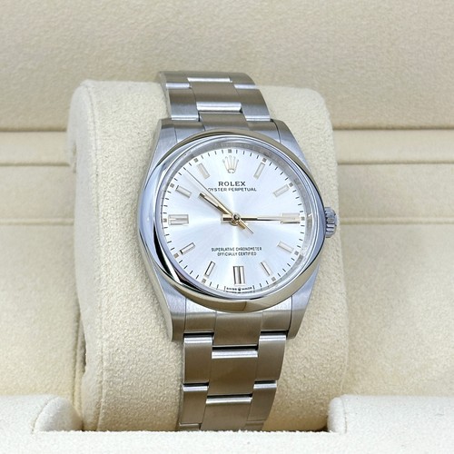 2025 Rolex Oyster Perpetual, 36mm Silver, Unworn Full Set, 126000-0001 - Picture 7 of 16