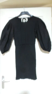robe chic noir zara taille S - Photo 1/4