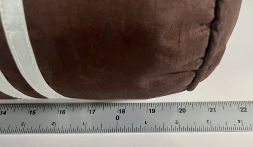 2 Matching Throw Pillows Cushions Home Decor Brown, White Bolster & Rectangular - Picture 3 of 8
