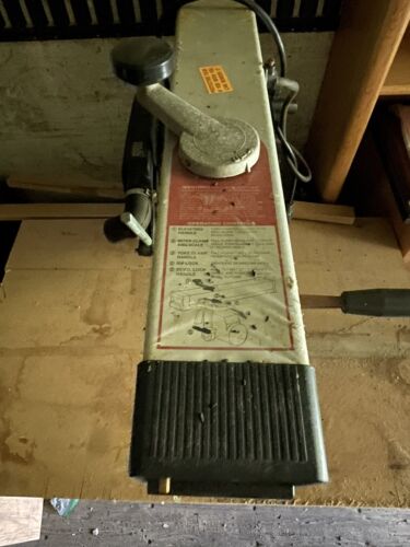 Dewalt 10 Inch Radical Arm Saw Model 7749 Autobreak - Picture 14 of 15